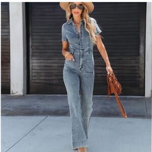 Vici Longmont Pocketed Flared Denim Jumpsuit - LARGE
